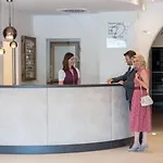 Raeucherhansl Hotel