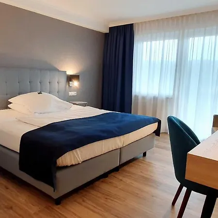 Raeucherhansl Otel Loiching