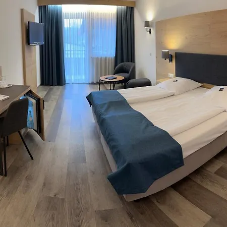 Hotel Raeucherhansl Loiching