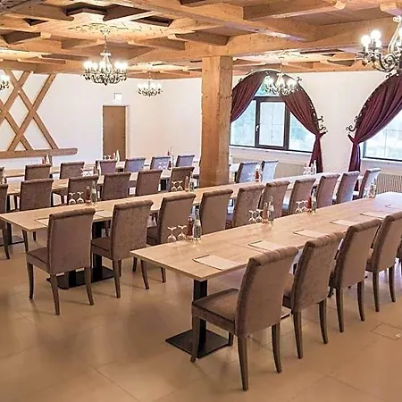 Raeucherhansl Otel Loiching