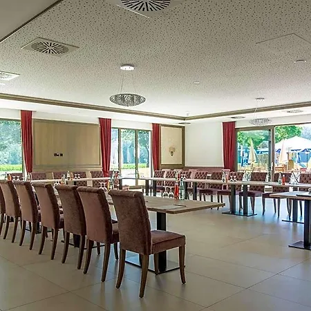Raeucherhansl Otel 3*