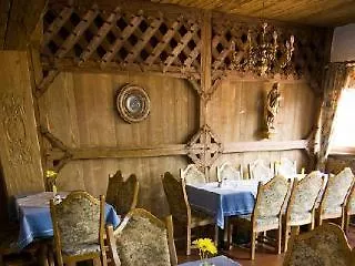 Raeucherhansl Otel