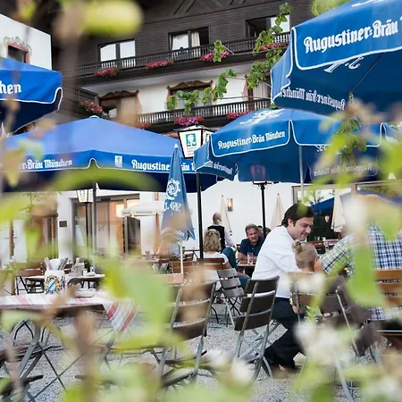Raeucherhansl Hotel